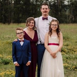 Meet your Posher, Deanna